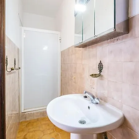 Camila - Ideal Location Ten-min Walk To Marina * Albufeira