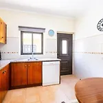 Camila - Ideal Location Ten-min Walk To Marina * Албуфейра