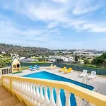 Camila - Ideal Location Ten-min Walk To Marina Villa