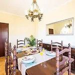 Villa Camila - Ideal Location Ten-min Walk To Marina *